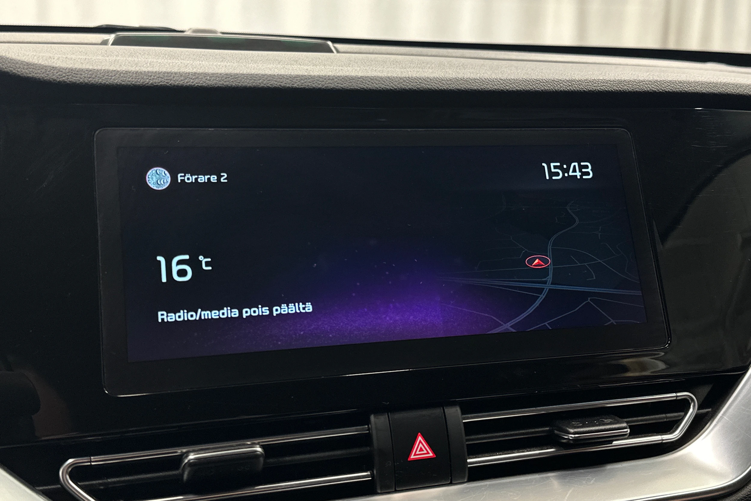 valkoinen Kia Niro Electric 2022 kuva 16.