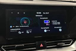 valkoinen Kia Niro Electric 2022 kuva 19.