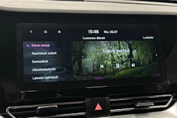 valkoinen Kia Niro Electric 2022 kuva 28.