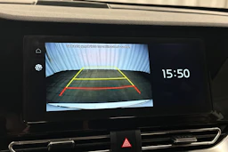 valkoinen Kia Niro Electric 2022 kuva 31.
