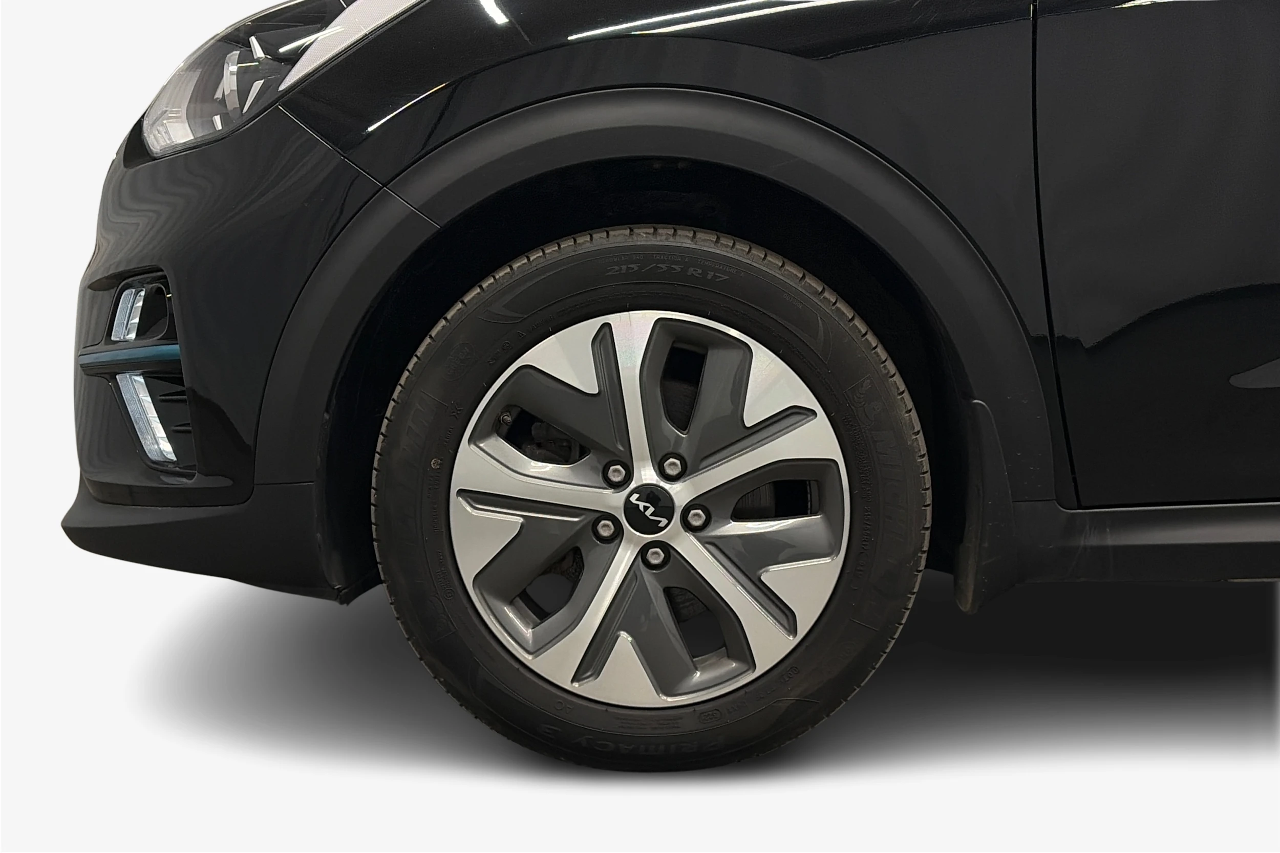musta Kia Niro Electric 2022 kuva 9.