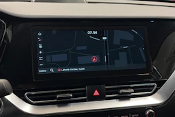 musta Kia Niro Electric 2022 kuva 18.