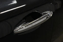 musta Kia Niro Electric 2022 kuva 29.