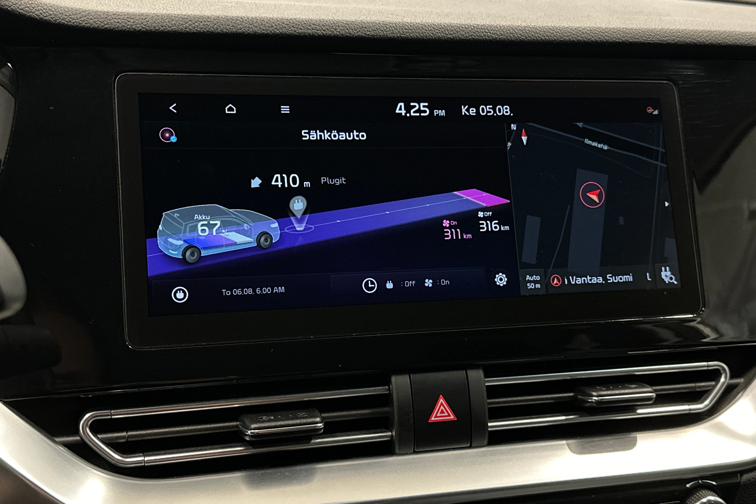 valkoinen Kia Niro Electric 2022 kuva 20.