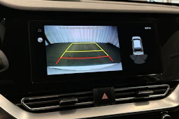 valkoinen Kia Niro Electric 2022 kuva 25.