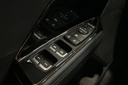 valkoinen Kia Niro Electric 2022 kuva 29.