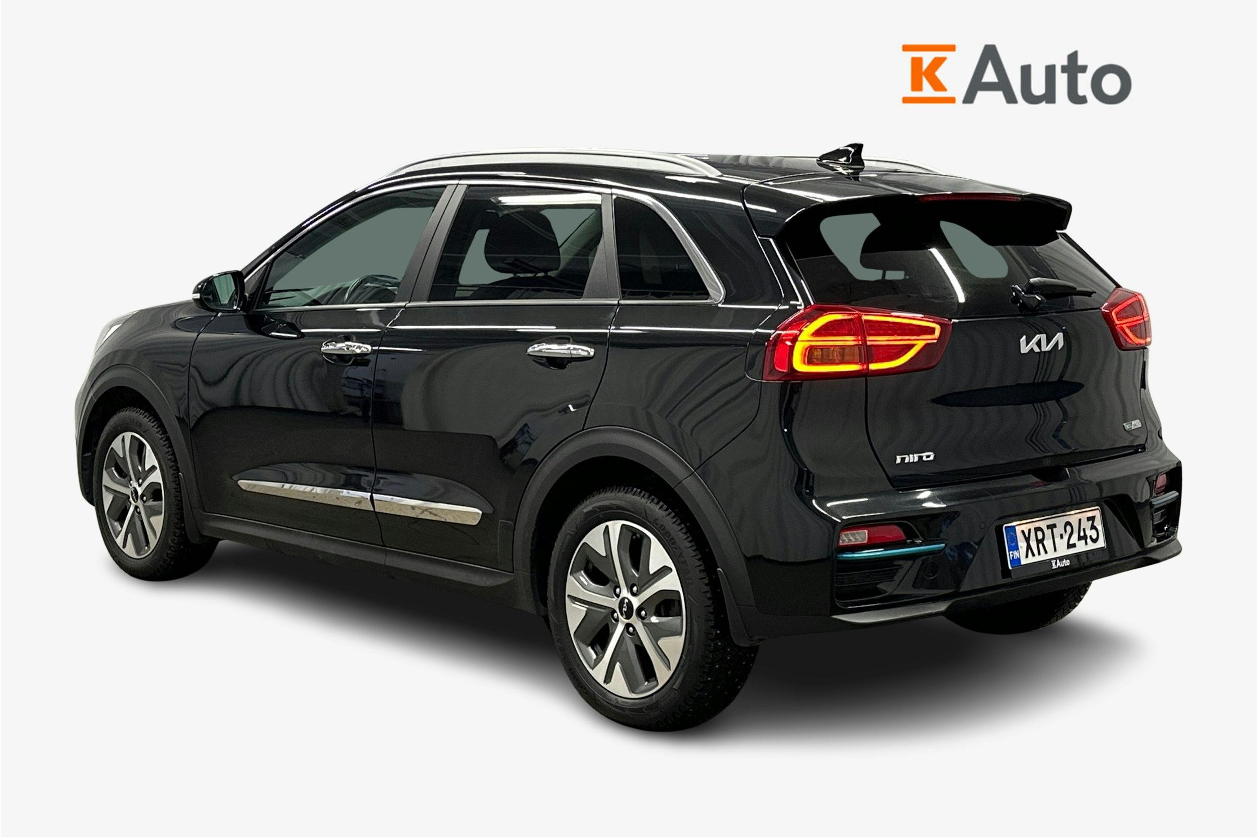 musta Kia Niro Electric 2022 kuva 2.