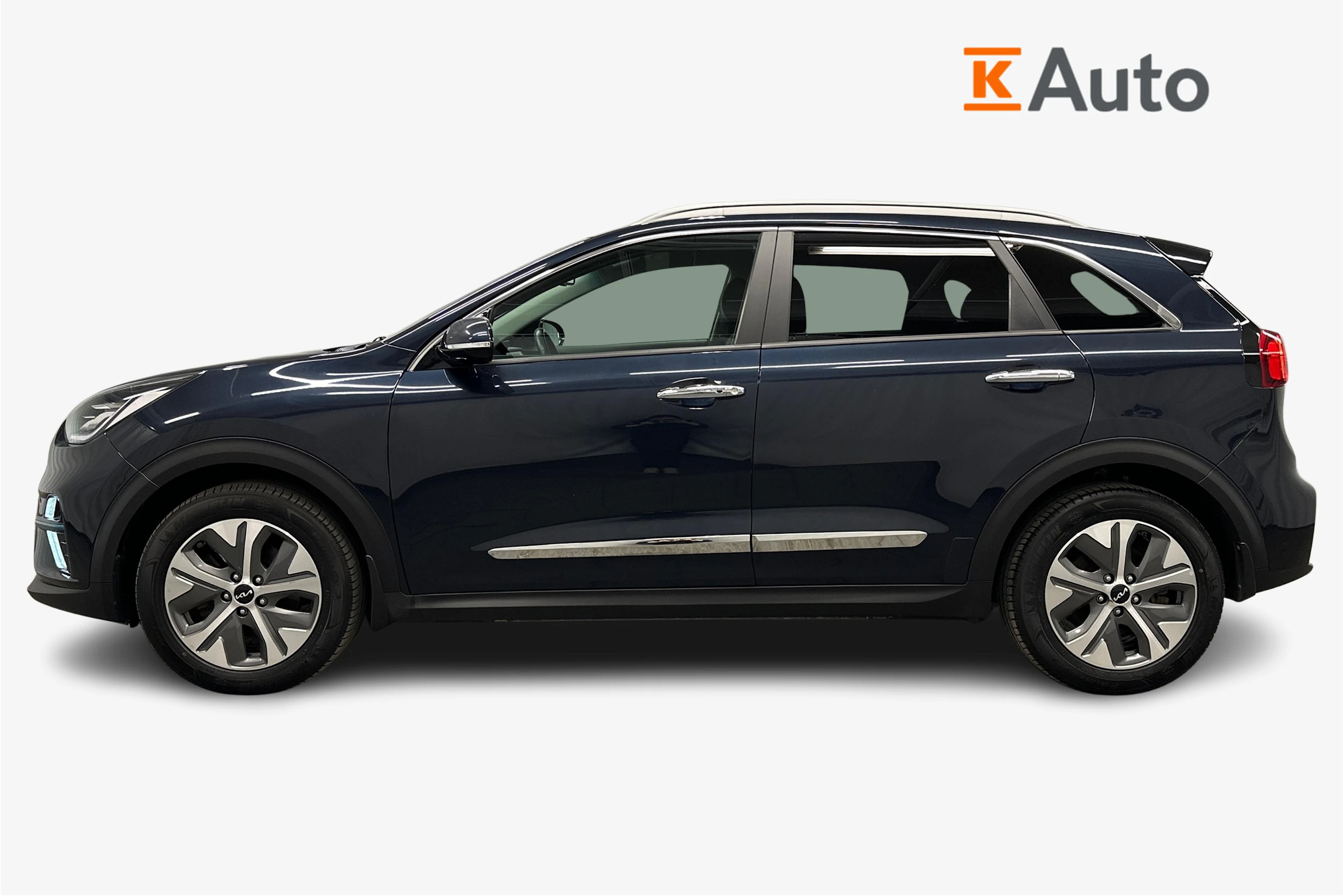 sininen Kia Niro Electric 2022 kuva 7.