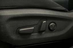 sininen Kia Niro Electric 2022 kuva 17.