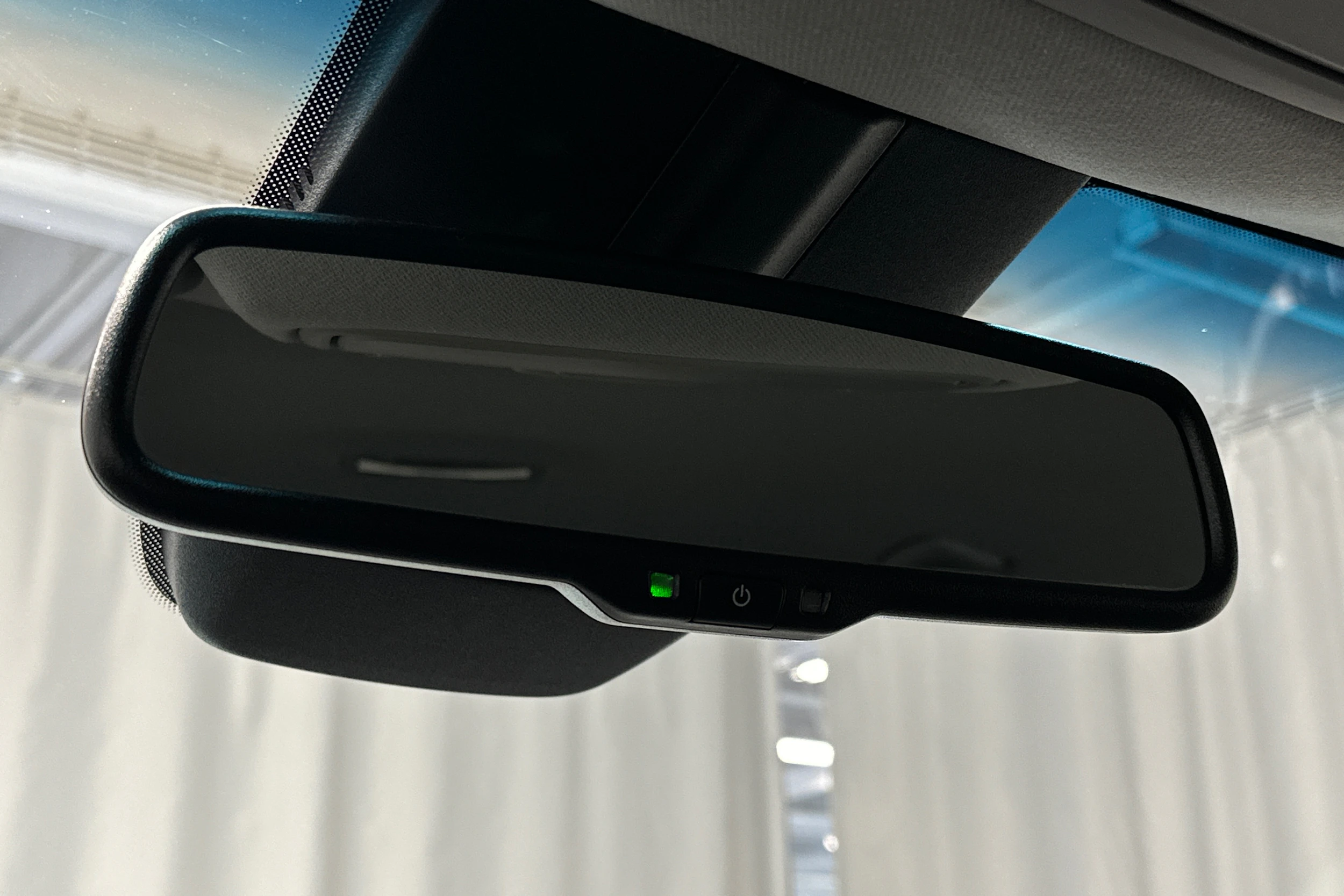sininen Kia Niro Electric 2022 kuva 32.
