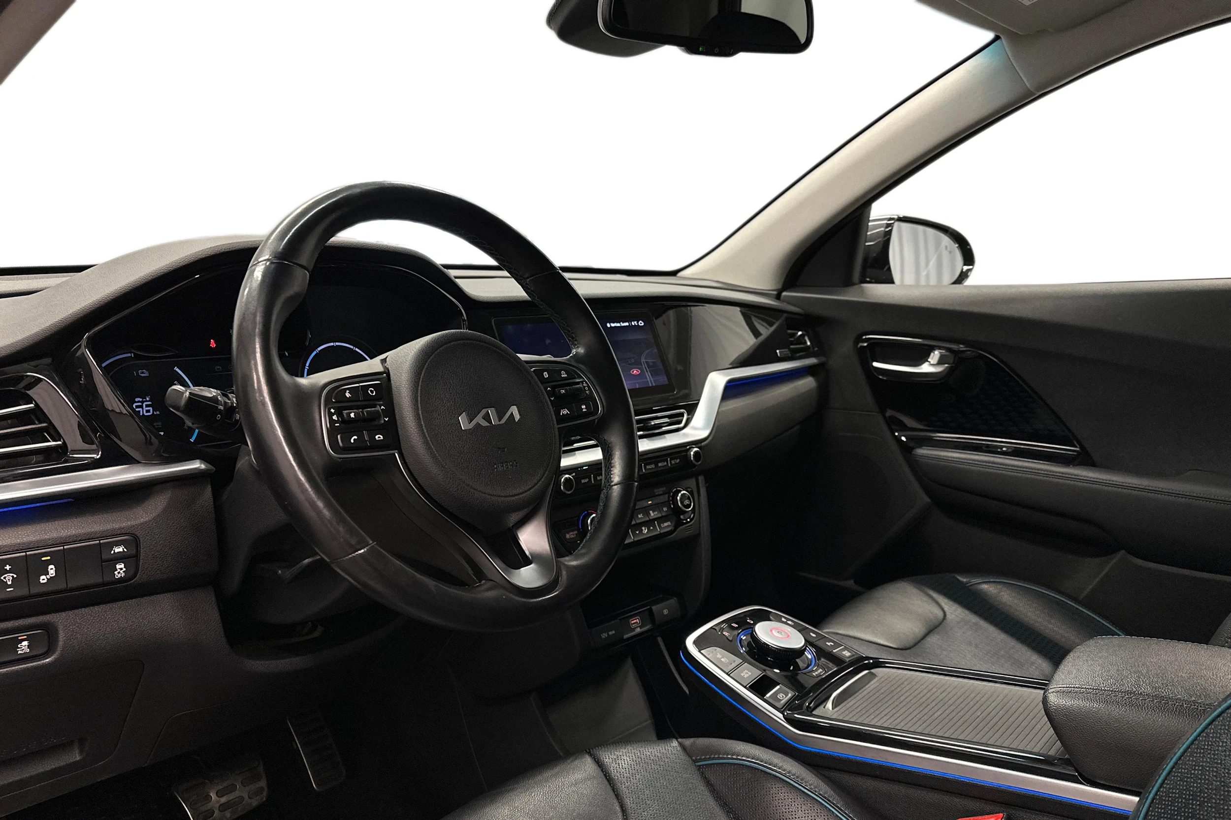 harmaa Kia Niro Electric 2022 kuva 8.