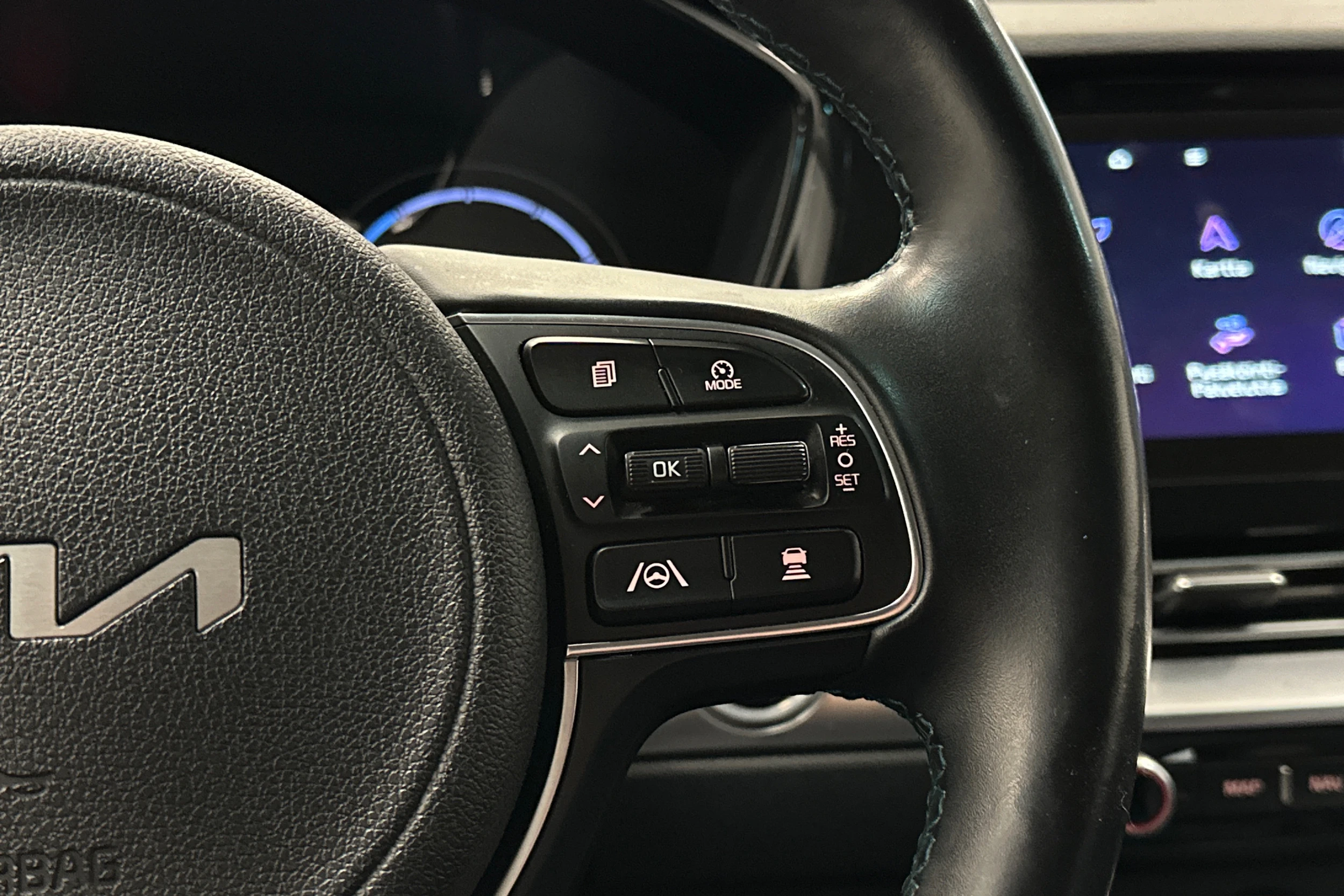 harmaa Kia Niro Electric 2022 kuva 21.