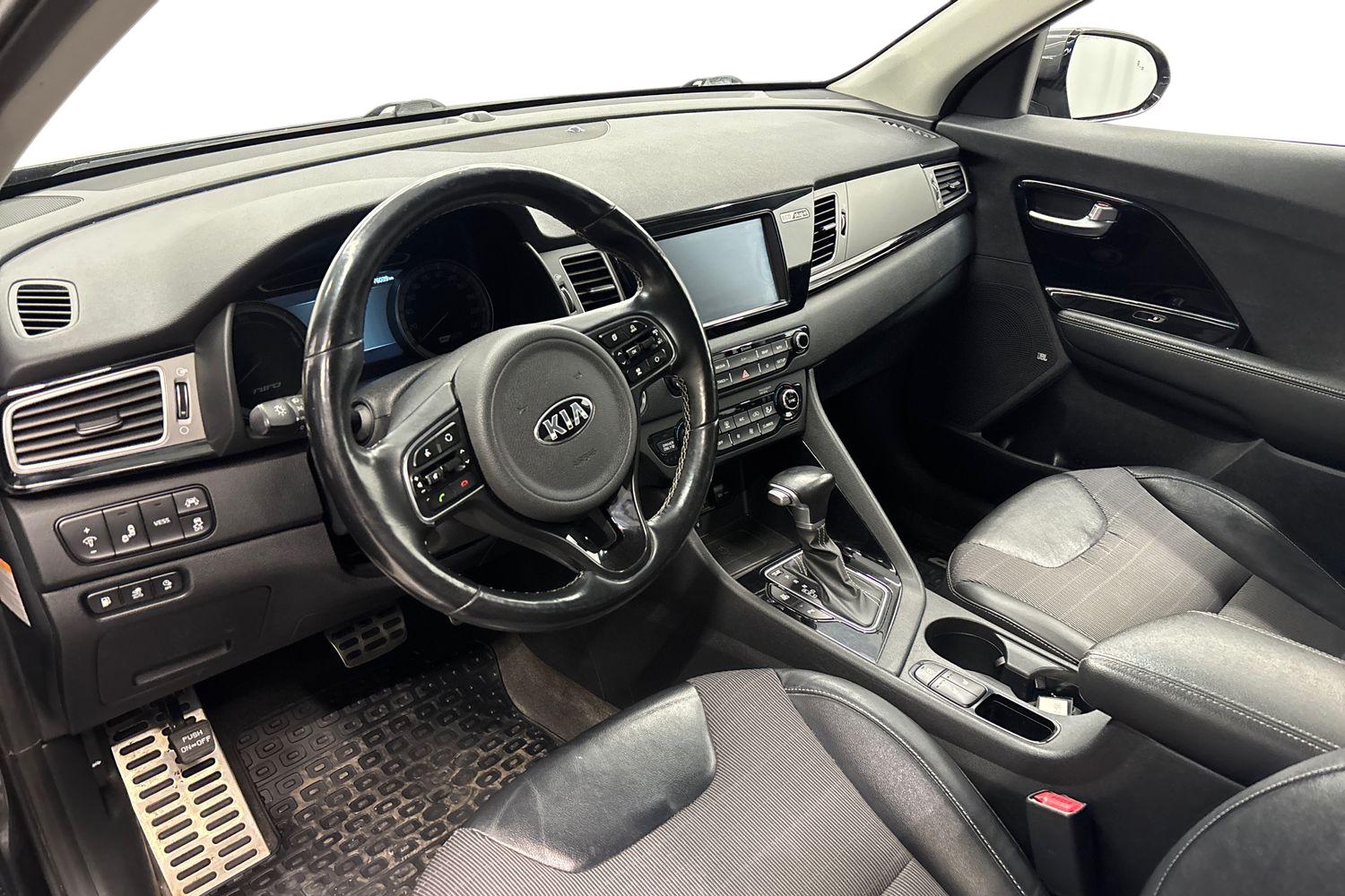 Kia Niro 2018, photo 6/27