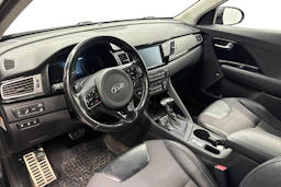 harmaa Kia Niro plug-in 2018 kuva 6.