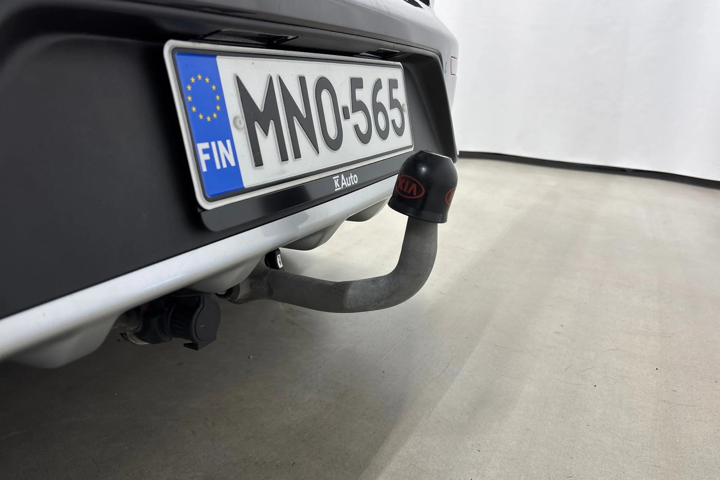 harmaa Kia Niro plug-in 2018 kuva 27.