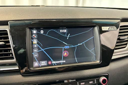 sininen Kia Niro plug-in 2019 kuva 22.