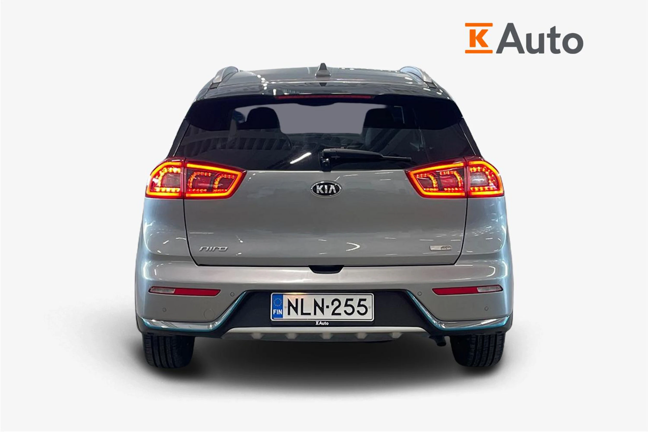 harmaa Kia Niro plug-in 2019 kuva 3.