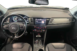 harmaa Kia Niro plug-in 2019 kuva 7.