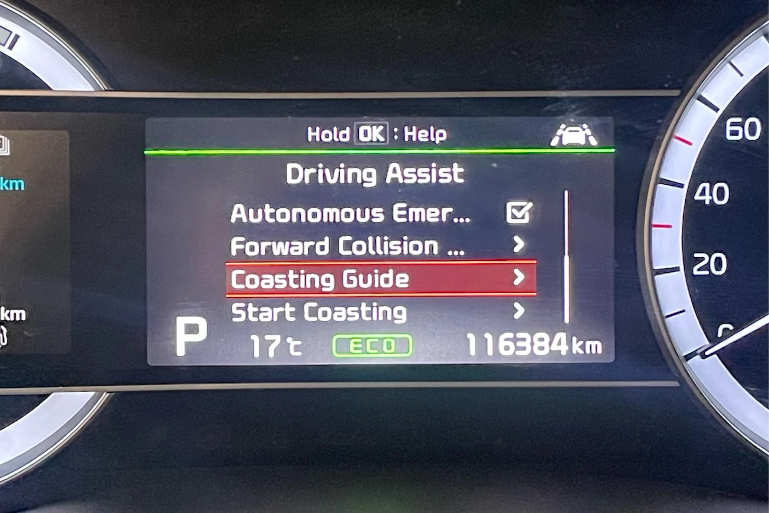 harmaa Kia Niro plug-in 2019 kuva 23.