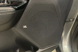 harmaa Kia Niro plug-in 2019 kuva 29.