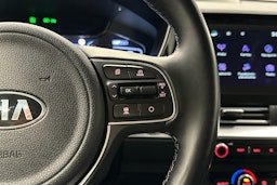 sininen Kia Niro plug-in 2020 kuva 10.