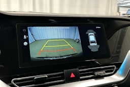 sininen Kia Niro plug-in 2020 kuva 15.