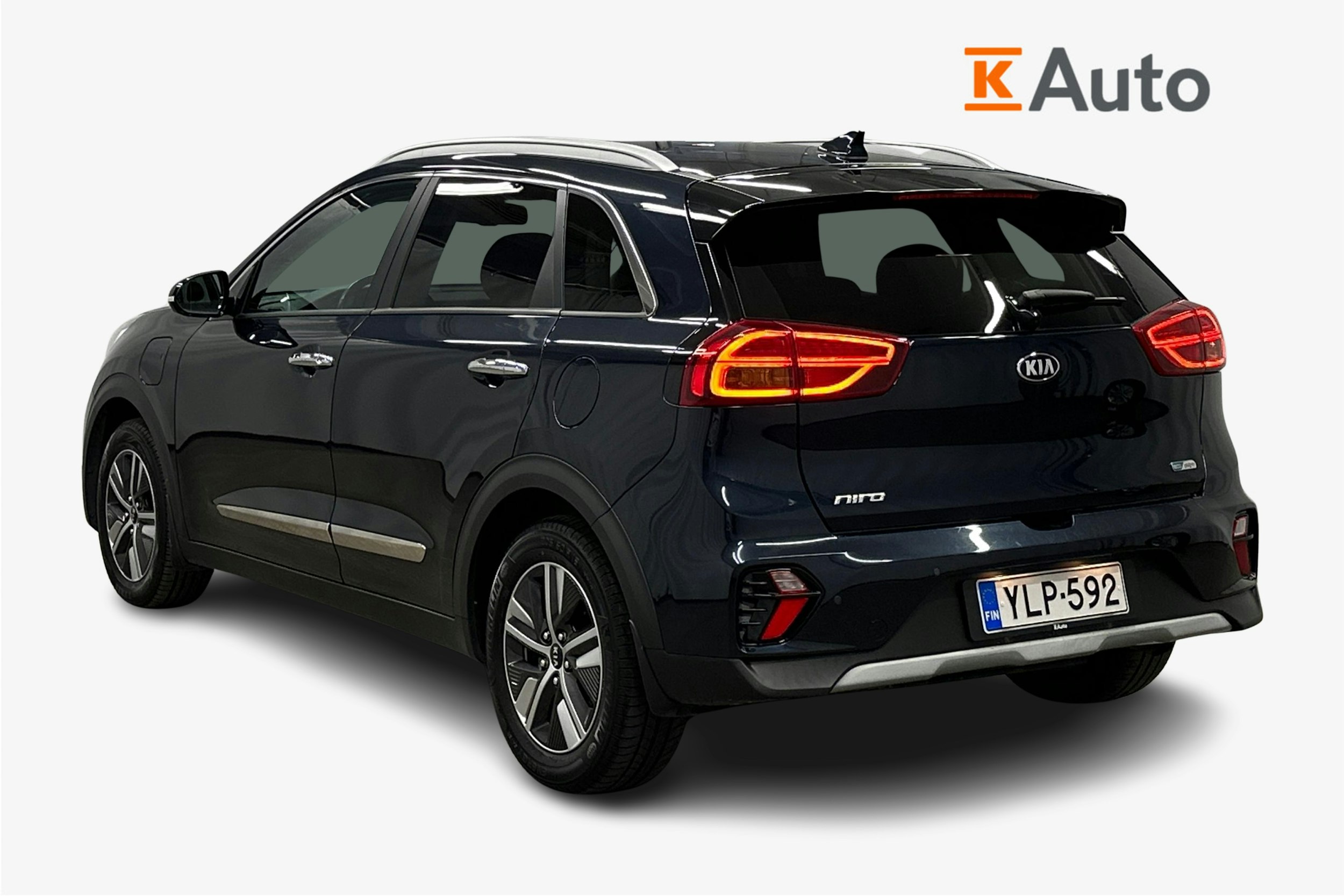 sininen Kia Niro plug-in 2020 kuva 2.