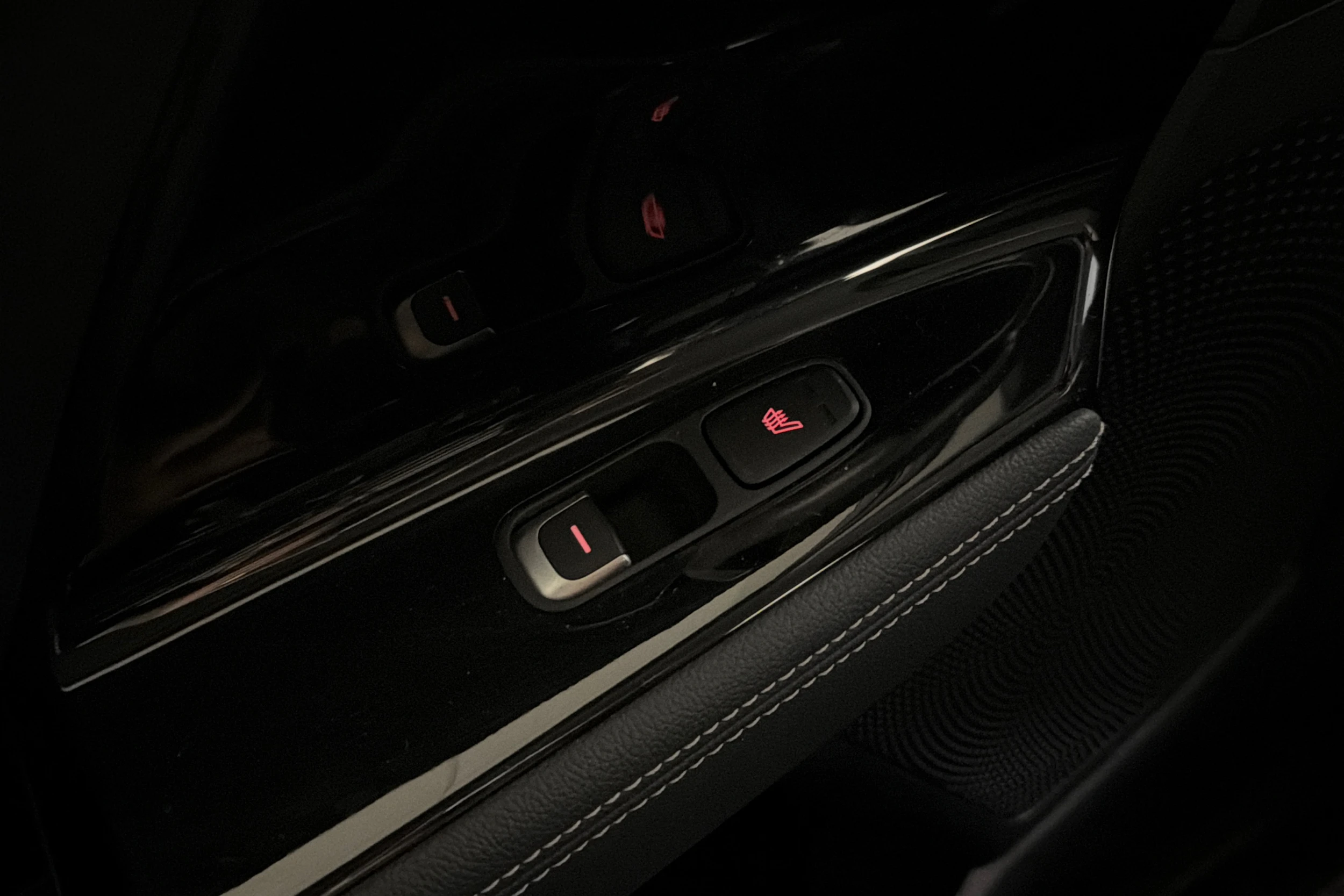 met. harmaa Kia Niro plug-in 2020 kuva 14.