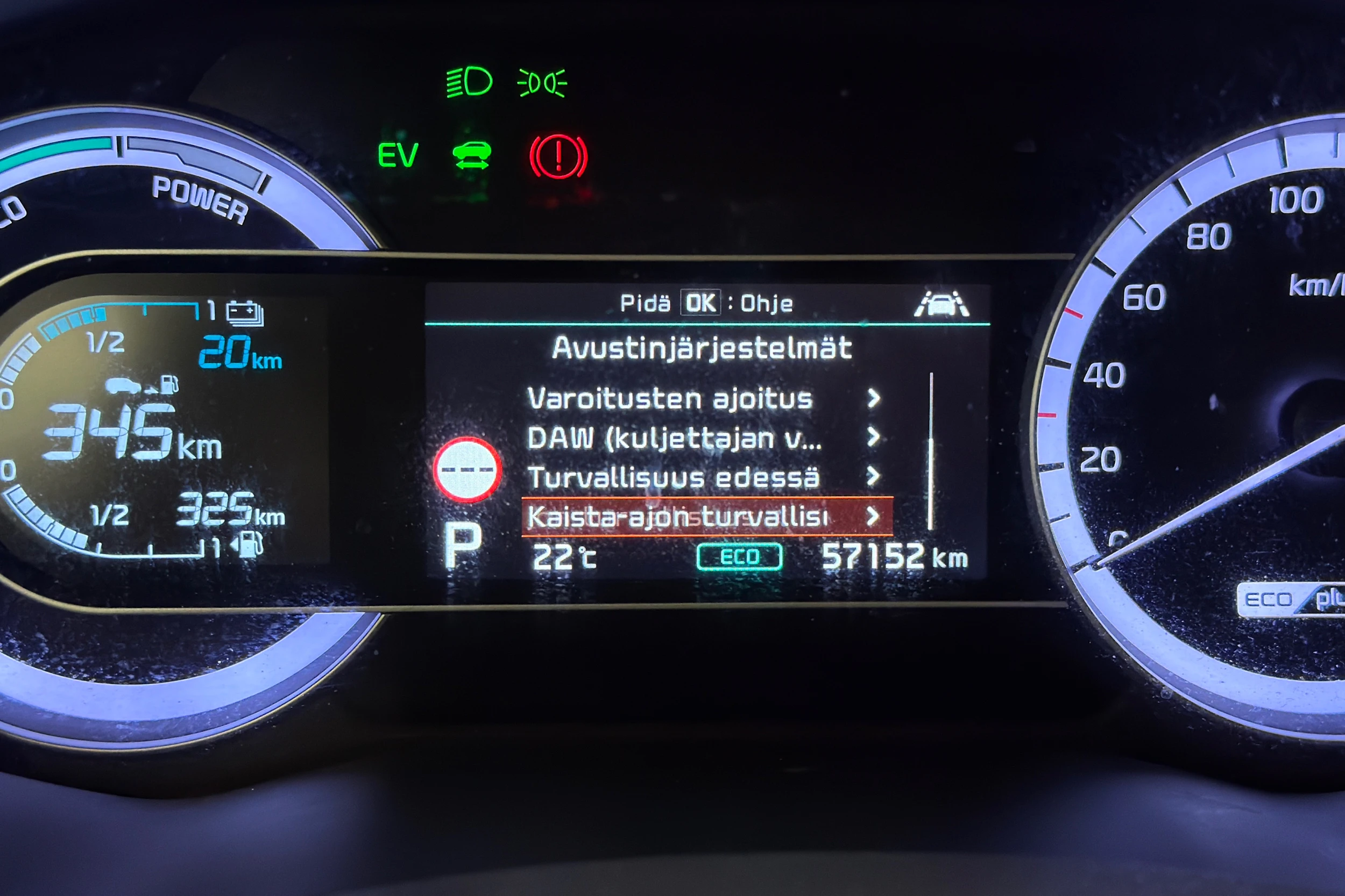 met. harmaa Kia Niro plug-in 2020 kuva 19.