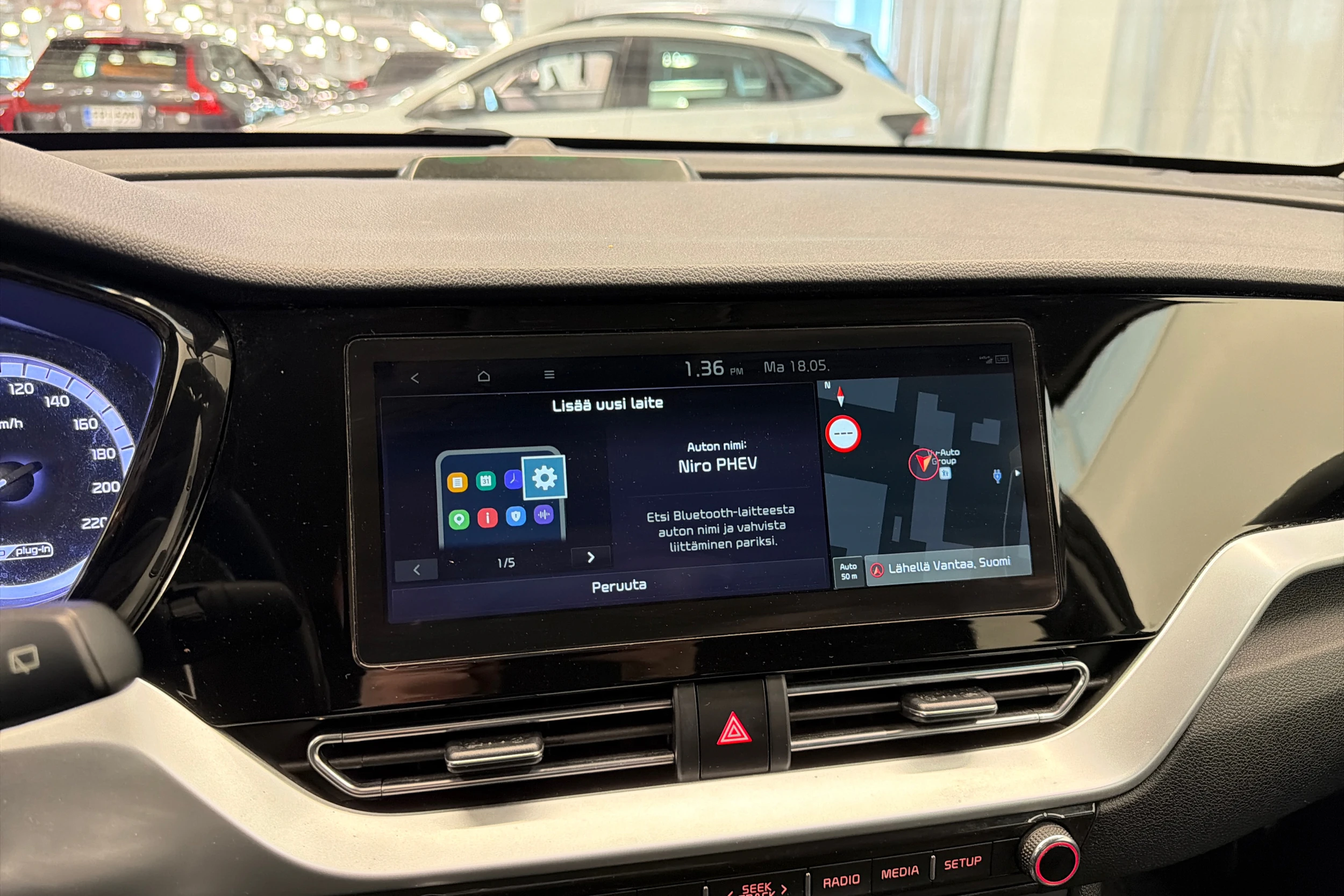 met. harmaa Kia Niro plug-in 2020 kuva 28.