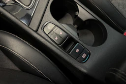met. harmaa Kia Niro plug-in 2020 kuva 32.
