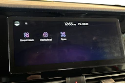 punainen Kia Niro plug-in 2020 kuva 20.