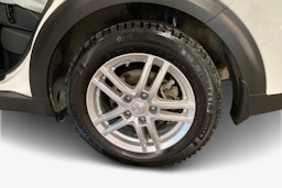 met. valkoinen Kia Niro plug-in 2021 kuva 11.