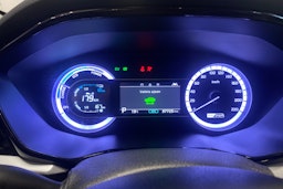 met. valkoinen Kia Niro plug-in 2021 kuva 18.