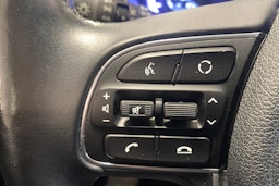 met. valkoinen Kia Niro plug-in 2021 kuva 19.