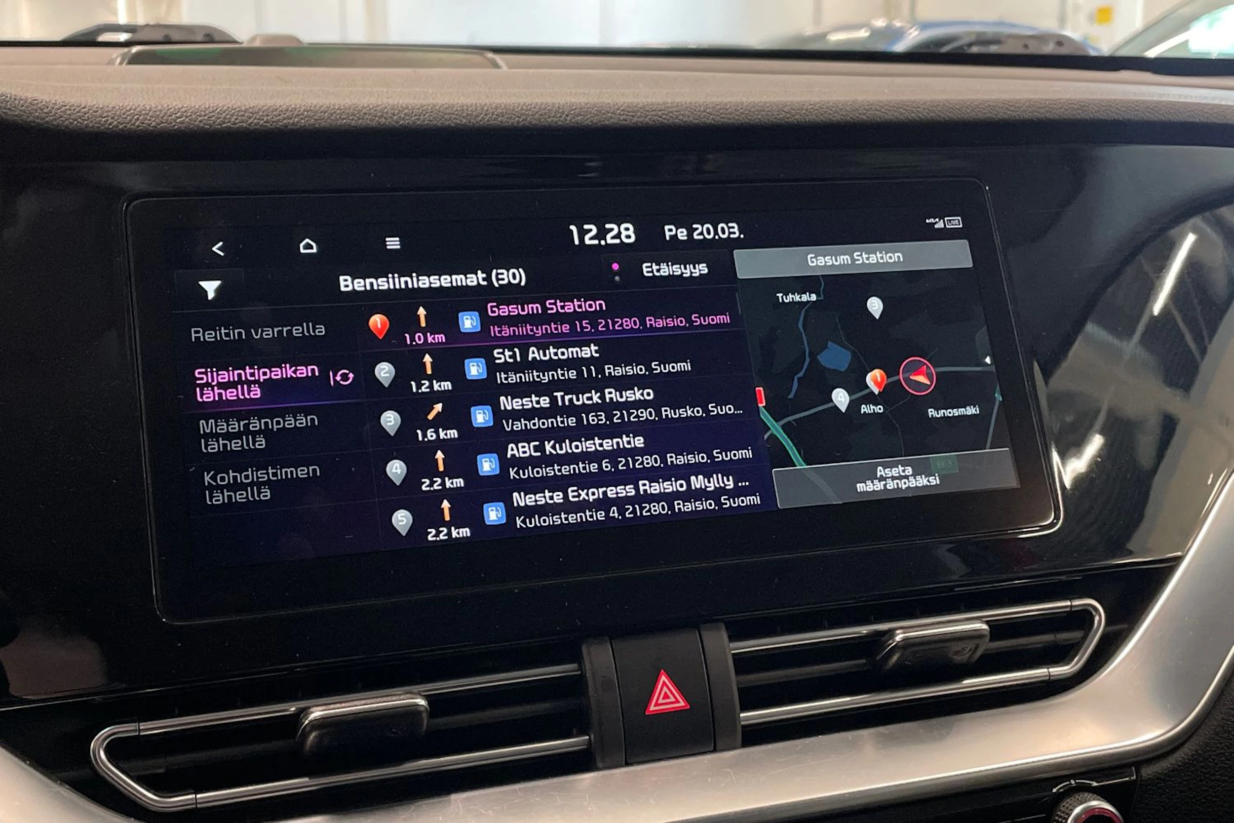 punainen Kia Niro plug-in 2021 kuva 20.