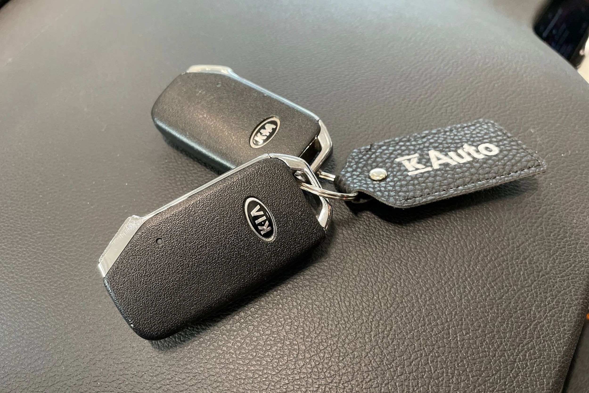 punainen Kia Niro plug-in 2021 kuva 29.