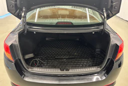 musta Kia Optima 2012 kuva 19.