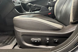 musta Kia Optima 2012 kuva 22.