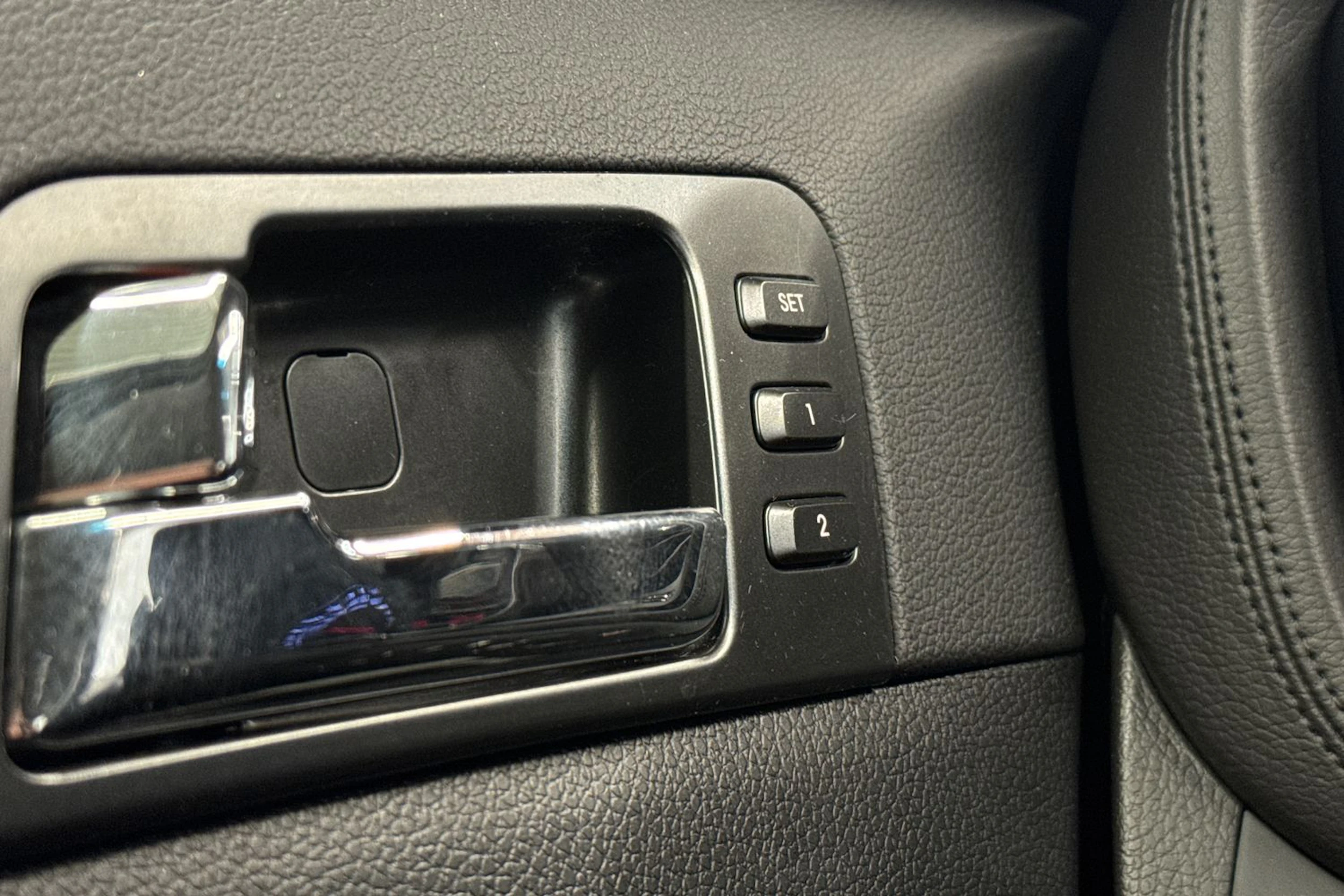 musta Kia Optima 2012 kuva 25.