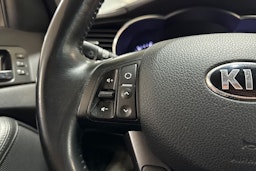 Punainen Kia Optima 2013 kuva 16.