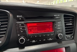 Punainen Kia Optima 2013 kuva 20.