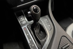 Punainen Kia Optima 2013 kuva 22.