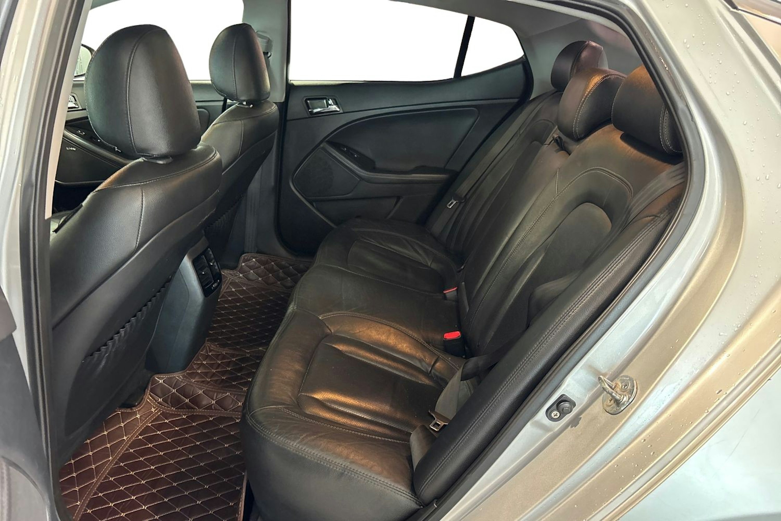 hopea Kia Optima 2013 kuva 10.