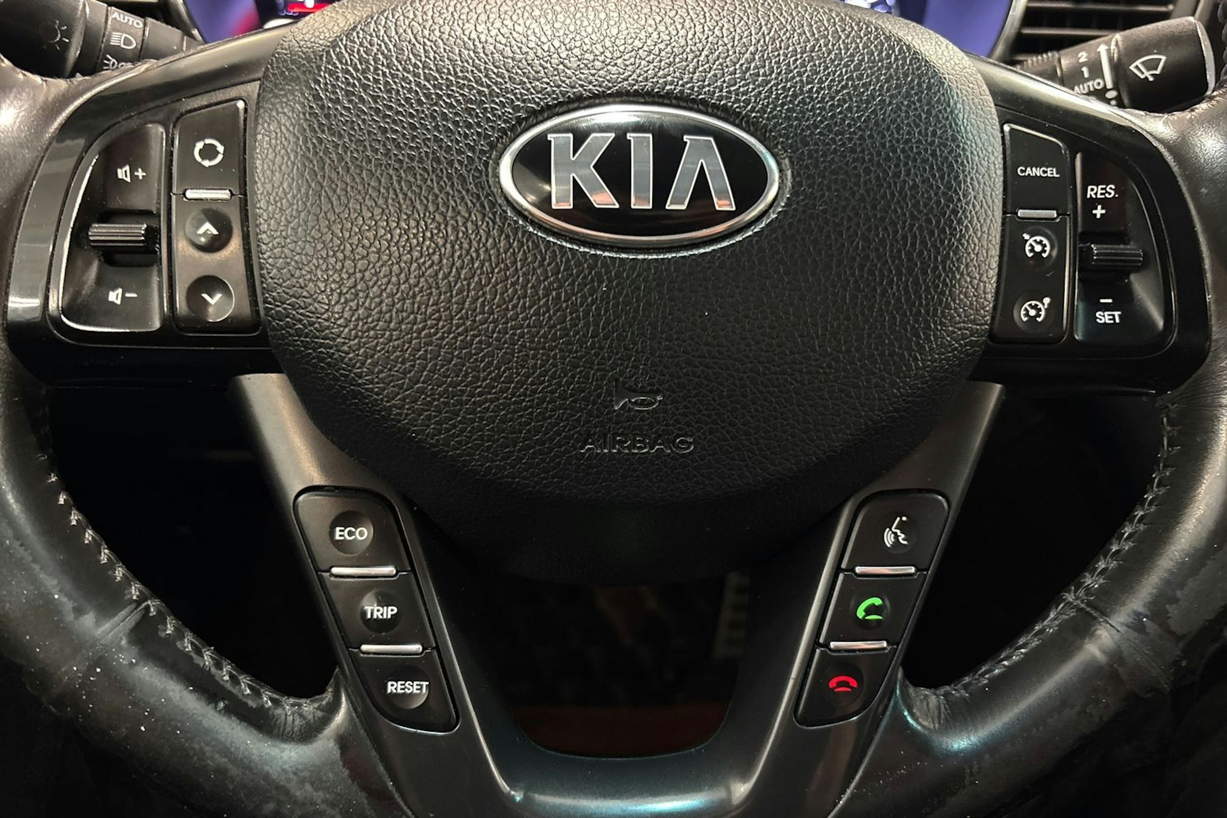 hopea Kia Optima 2013 kuva 23.