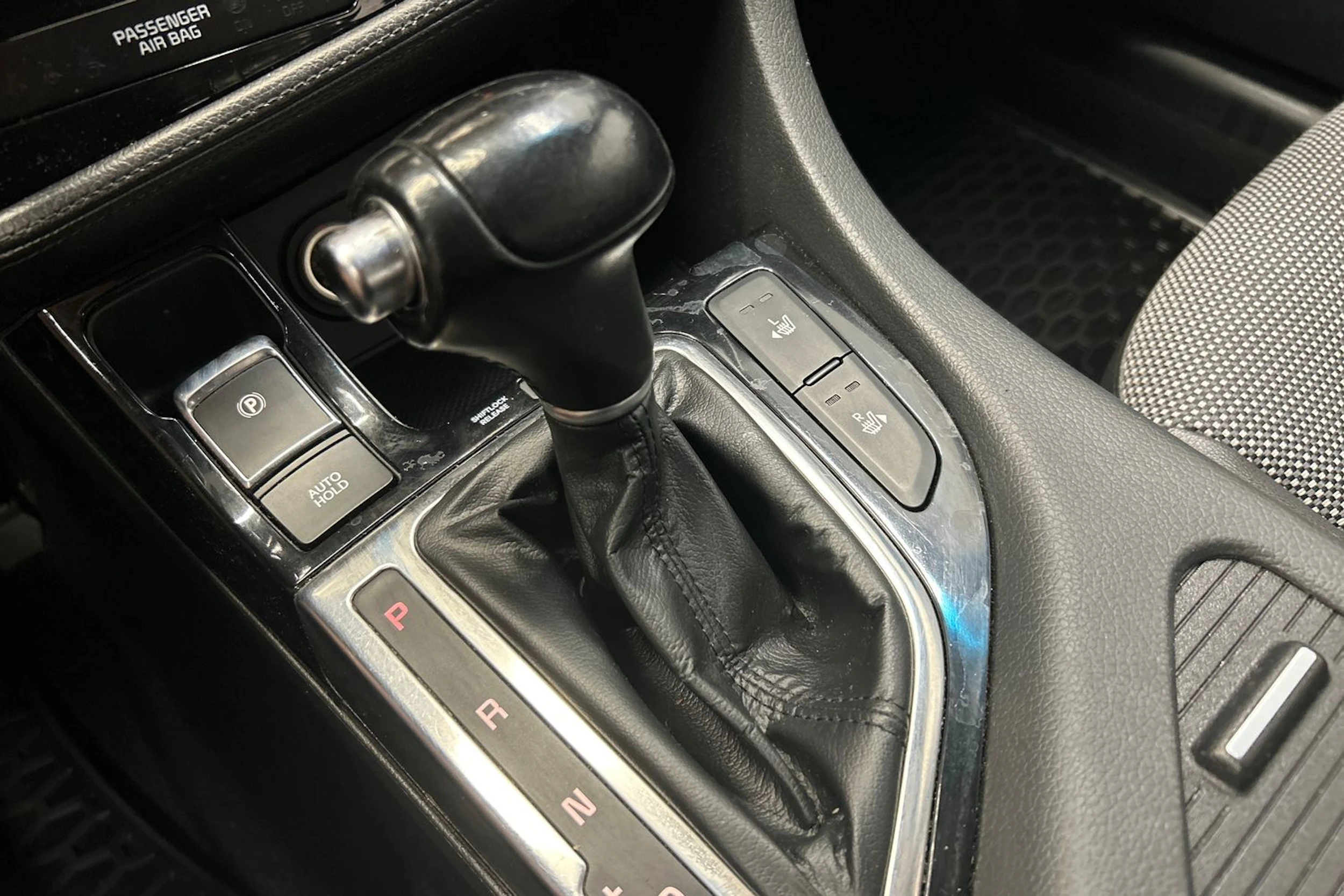 valkoinen Kia Optima 2015 kuva 21.