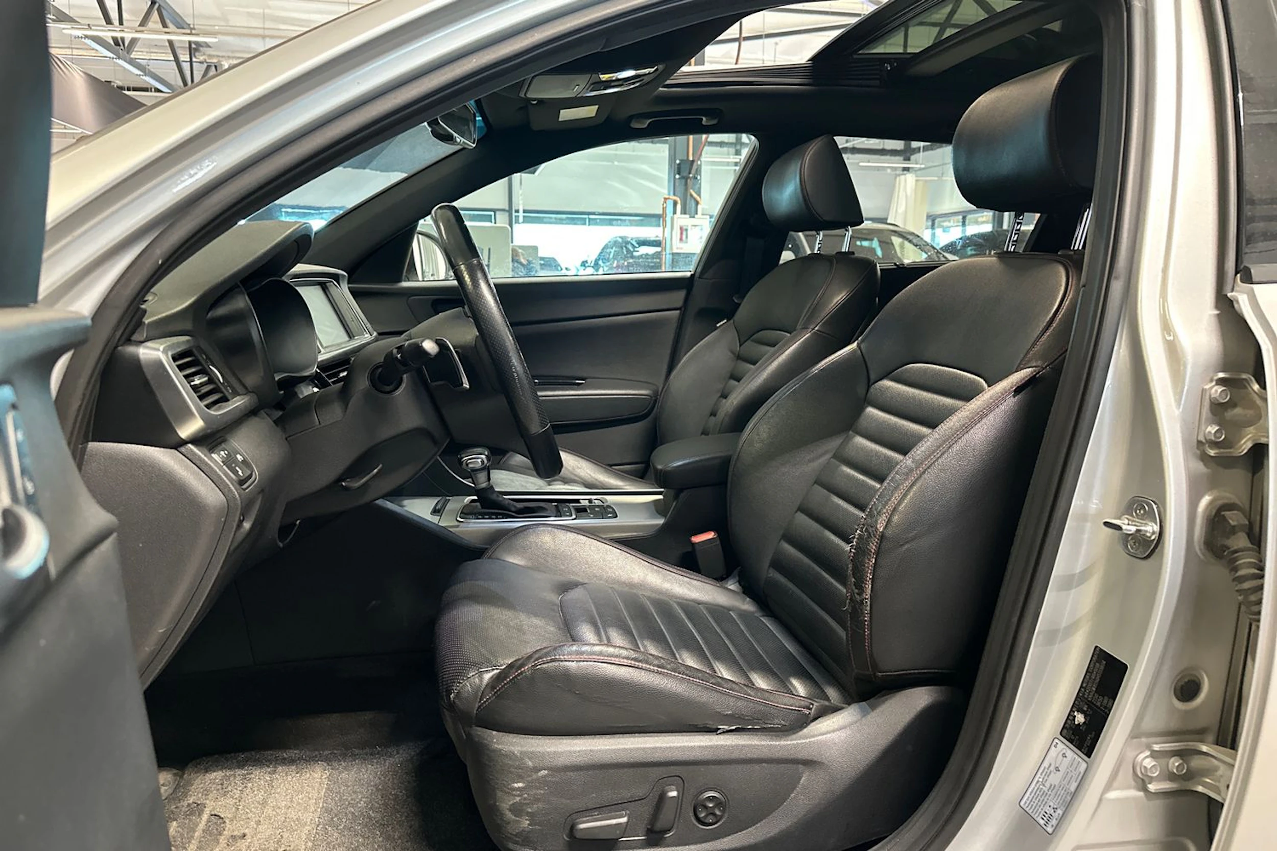 harmaa Kia Optima 2016 kuva 5.