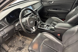 Musta Kia Optima 2016 kuva 7.