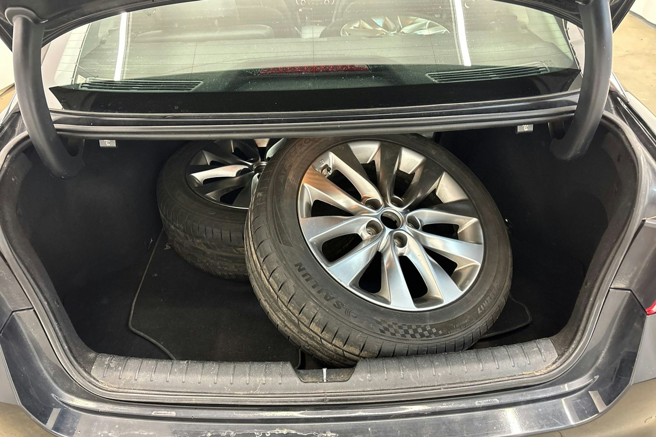 Musta Kia Optima 2016 kuva 12.