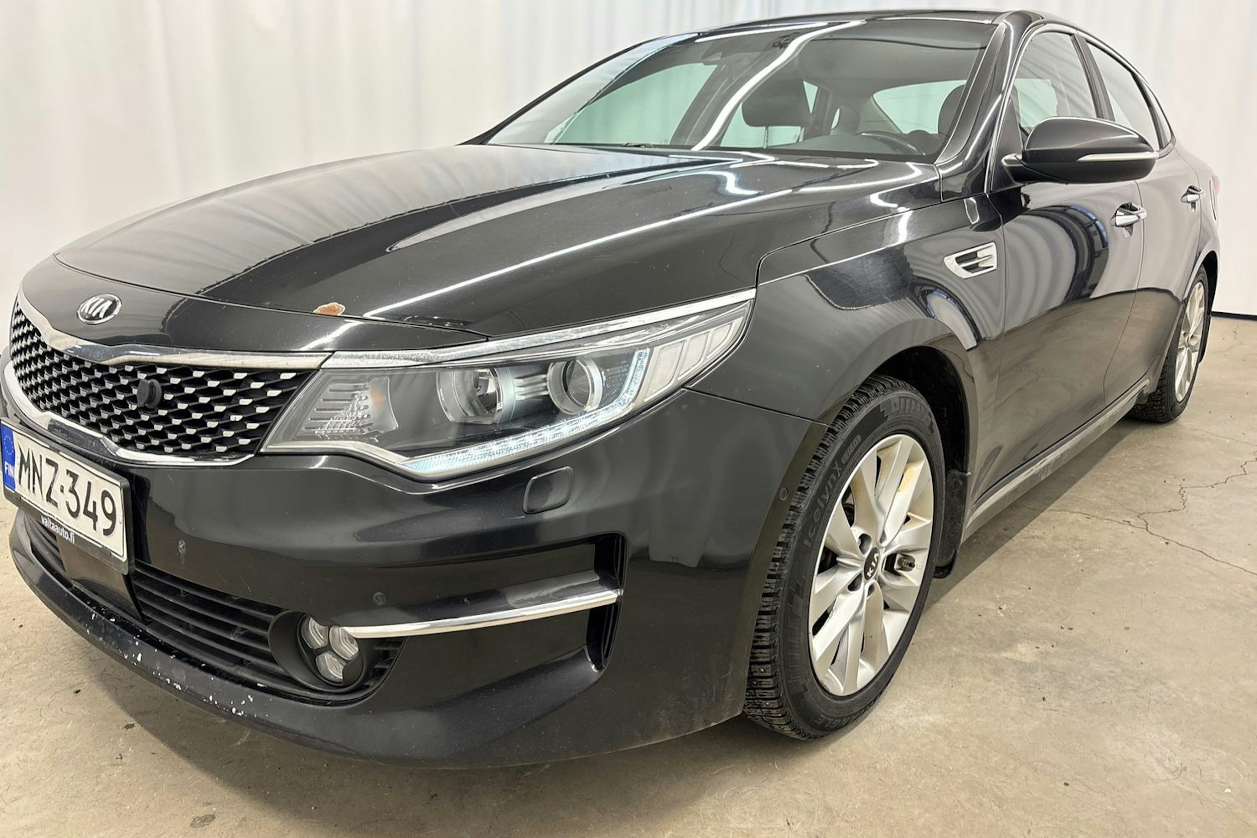 Musta Kia Optima 2016 kuva 22.